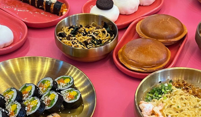 Мендонский чикен, сырная монетка, токпокки и рапокки, знаменитый пуноппан и напитки по мотивам